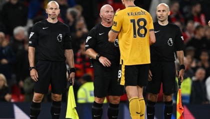 又是你！西蒙-胡珀昔日&quot;代表作&quot;：吹停格10单刀 吹掉迪亚斯好球