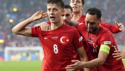 虎扑nba-居莱尔：赛前安切洛蒂给我发消息，祝我好运